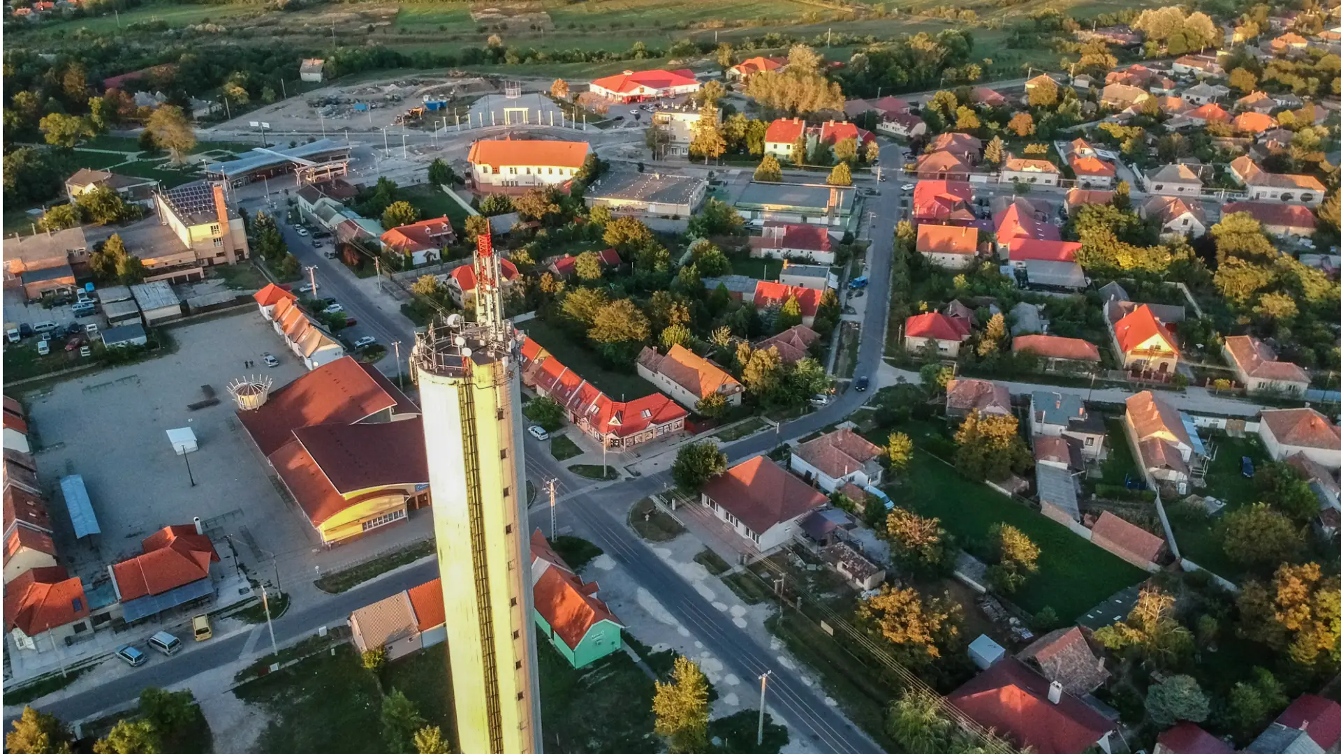 Tiszaföldvár ingatlanhirdetések